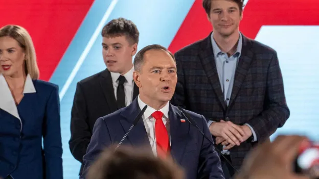 Polish Prime Minister Tusk Requests Confidence Vote After Election Loss