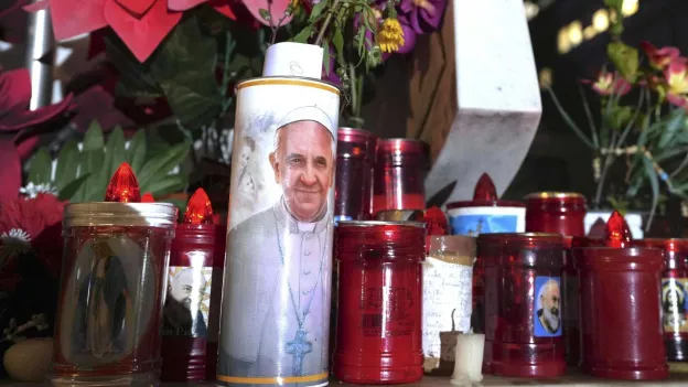 Pope Francis to Remain in Hospital for at Least Another Week