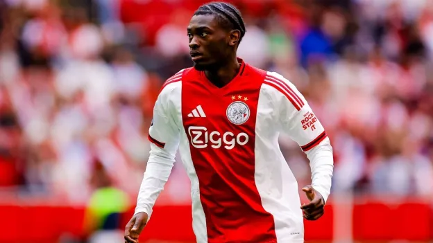 Premier League's Top Clubs Interested in Ajax's Jorthy Mokio and Deinner Ordóñez
