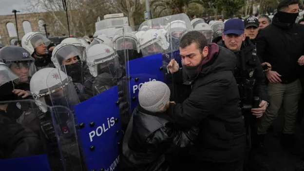 Protests Erupt Against Arrest of Erdogan Rival Imamoglu