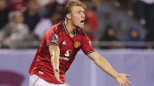 Rasmus Højlund Excluded from Manchester United Squad for Premier League Opener against Arsenal