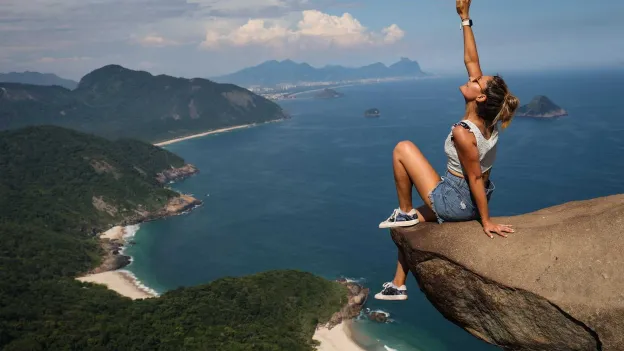 Rising Death Toll from Selfie-Related Accidents Raises Concerns