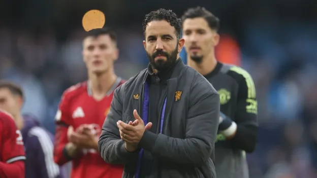 Ruben Amorim Under Pressure at Manchester United: Should He Stay or Go?