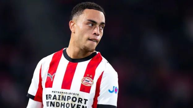 Sergiño Dest's Starting Position in USMNT Under Threat Due to Defensive Lapses and Disciplinary Concerns