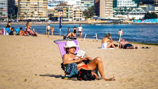 Southern Spain Prepares for Heatwave as Temperatures Soar to 42 Degrees