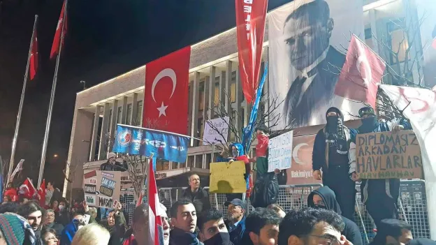 Tension Rises in Istanbul after Imamoglu's Arrest