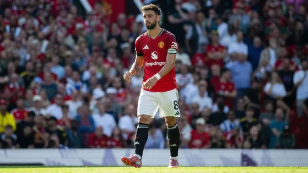 Transfer Rumors: Al Ittihad Pursuing Man Utd's Bruno Fernandes
