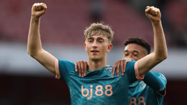 Transfer Rumors: Huijsen Considering Move to Premier League Giants