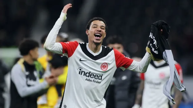 Transfer Window Weekly: Chelsea Eyeing Ekitike; Man United Out of Osimhen Race