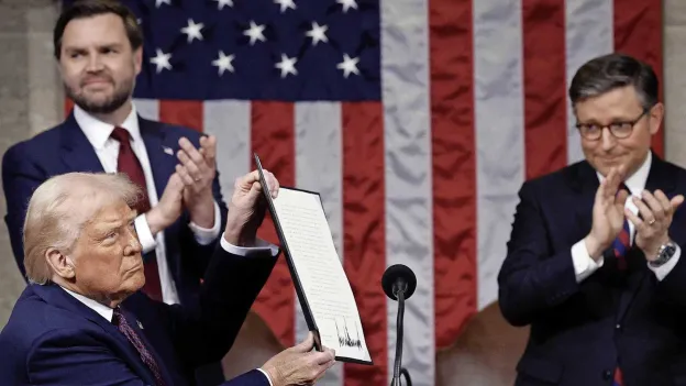 Trump Criticizes Democrats During Speech to Congress