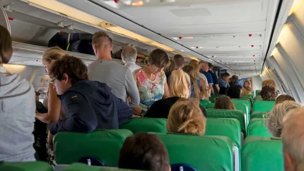 Turkish Airlines Imposes Fines for Early Seat Exit After Landing