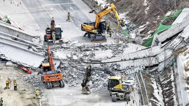 Two Dead and Five Injured in South Korea Highway Collapse