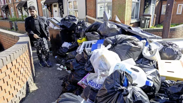 UK Government Deploys Military in Birmingham Waste Crisis