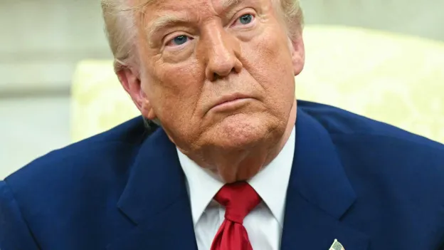 US Supreme Court Allows Trump to Proceed with Venezuelan Migrant Deportations