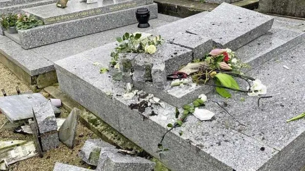 Vandalism on the Grave of French Right-Wing Nationalist Jean-Marie Le Pen