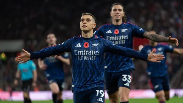 Weekend Soccer Preview: Arsenal-Spurs Headline Derby Action